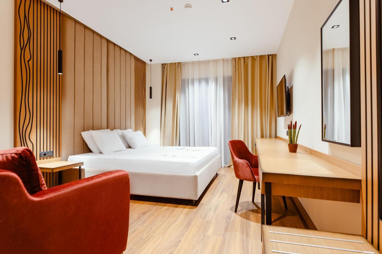 Valza Boutique Hotel Вльора Екстер'єр фото