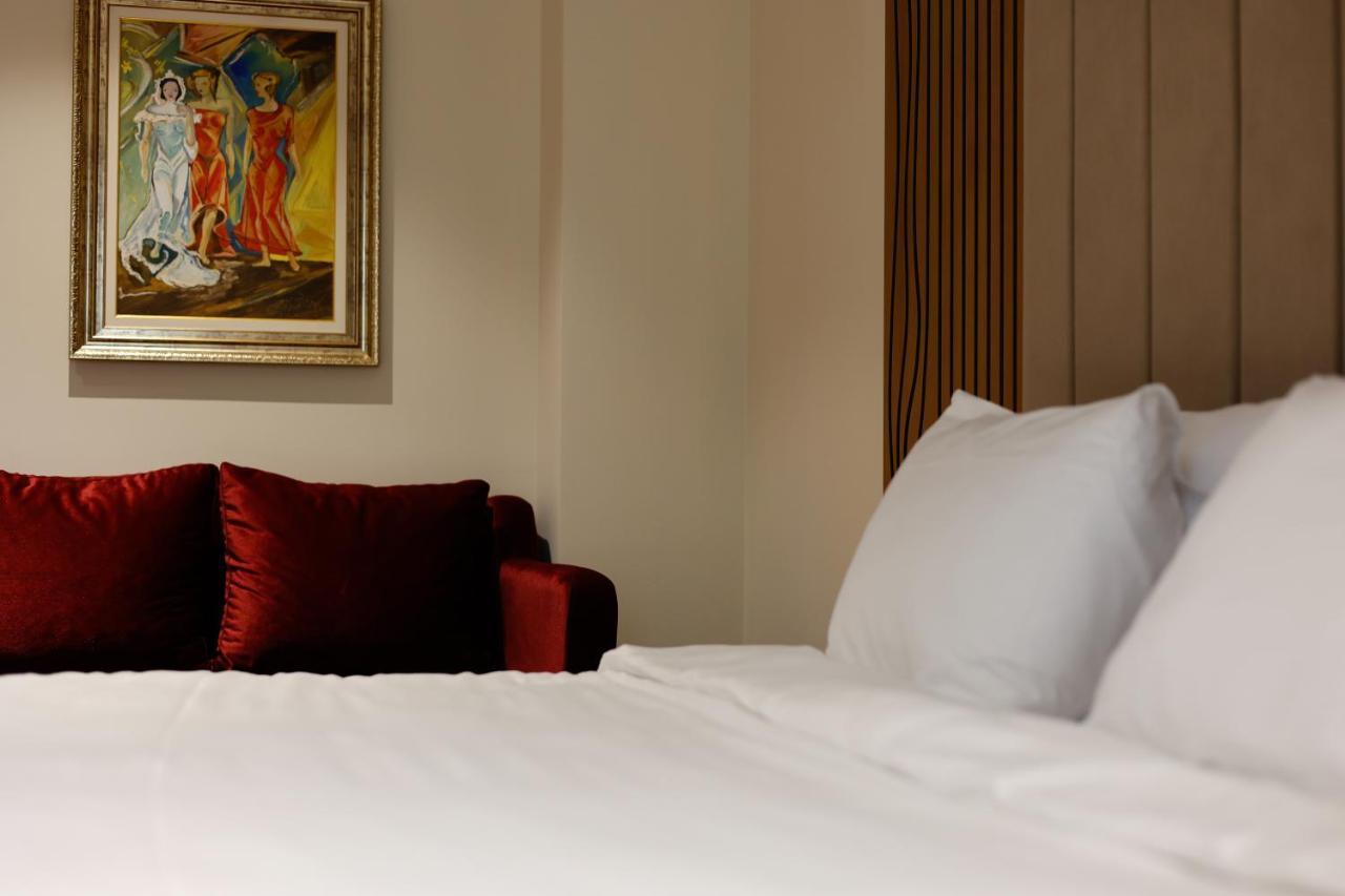 Valza Boutique Hotel Вльора Екстер'єр фото